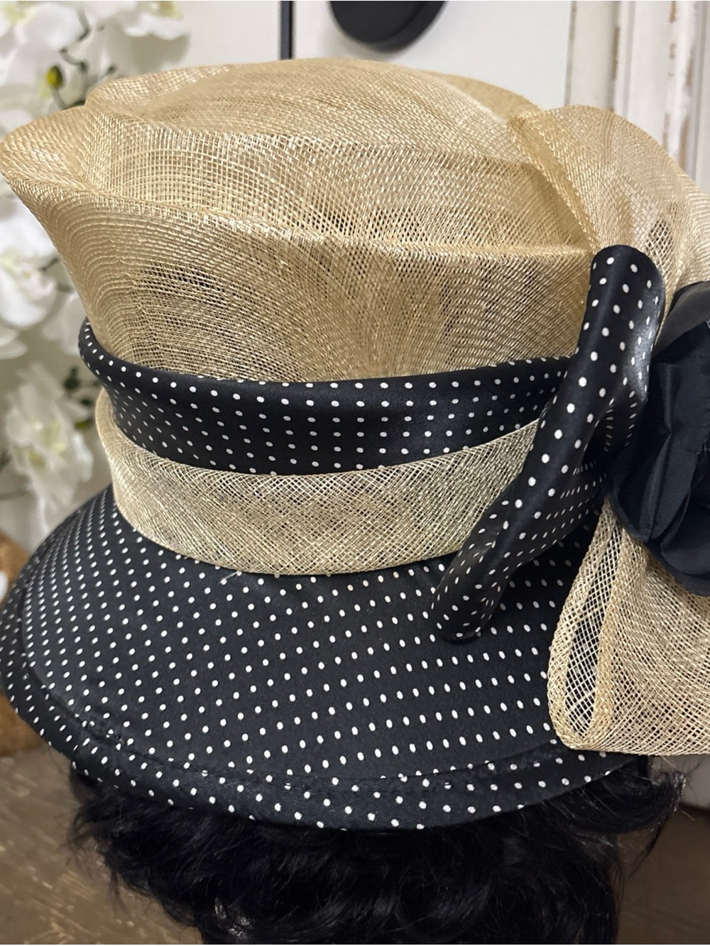 Womens Black & Natural Straw Polka Dot Wide-Brim Hat - Picture 3 of 5